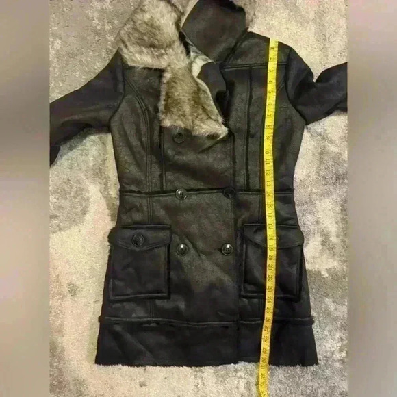 Women’s Black Wet Seal Coat - Picture 5 of 6